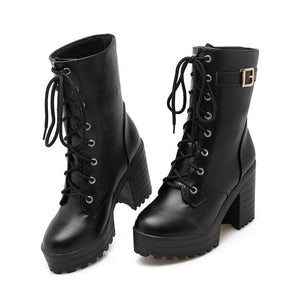 Ladys Elegant High Platform Heels (Black)