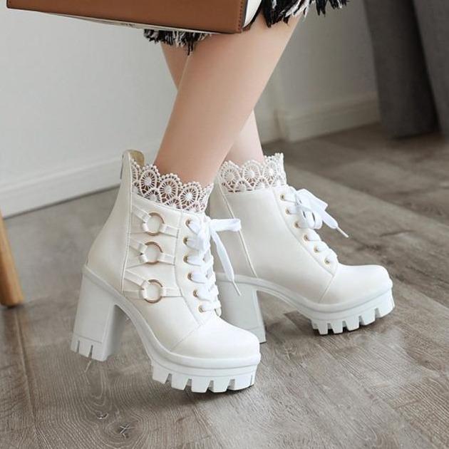 Stylish Lace High Heels (White)