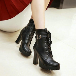 Very Cute High Heels Lace Up Boots